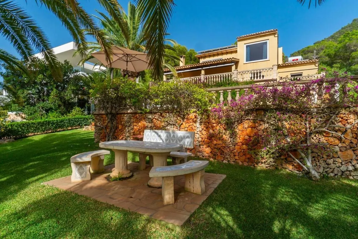 Finca Assindia, En Costa De Los Pinos Son Servera